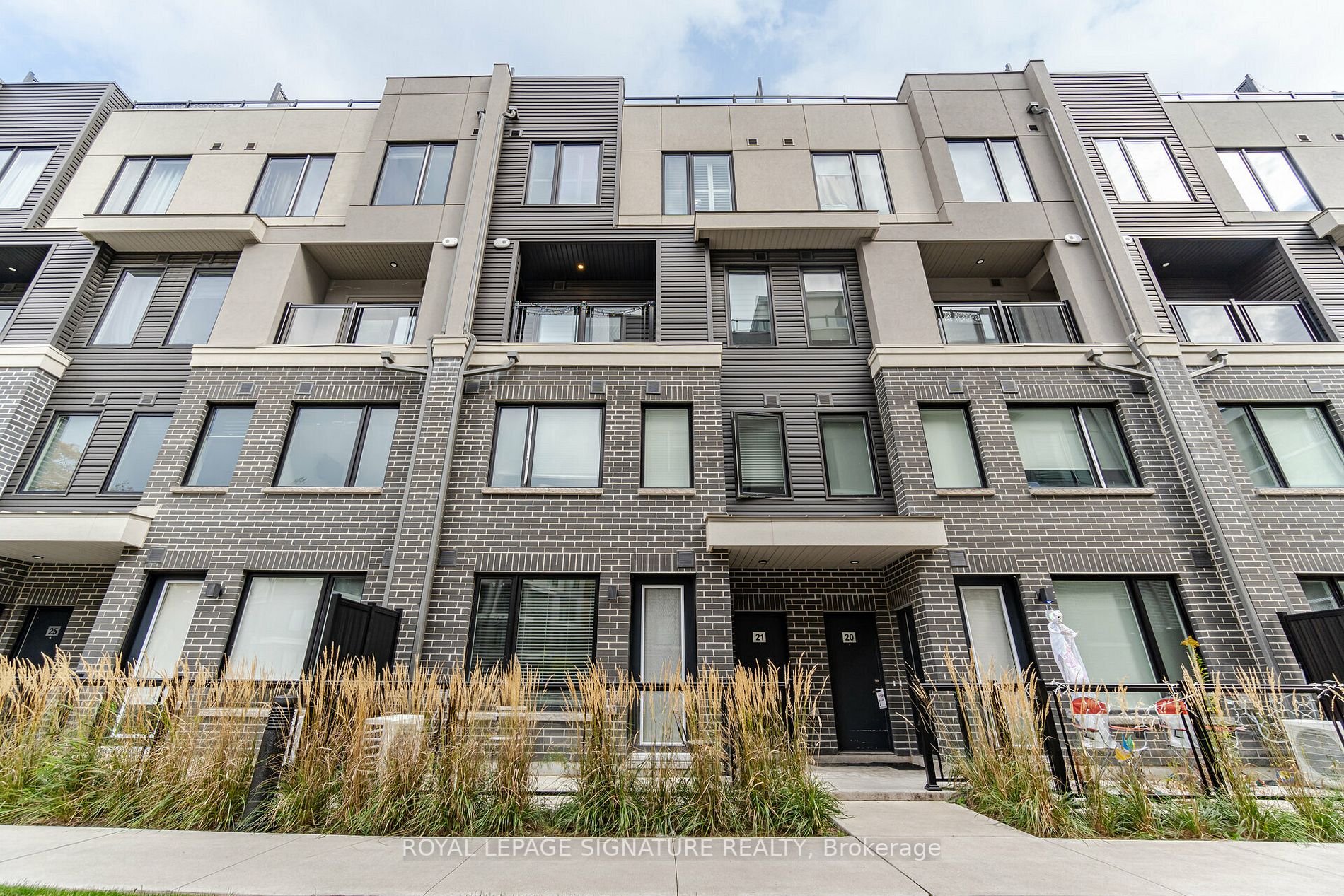3476 Widdicombe Way, #21