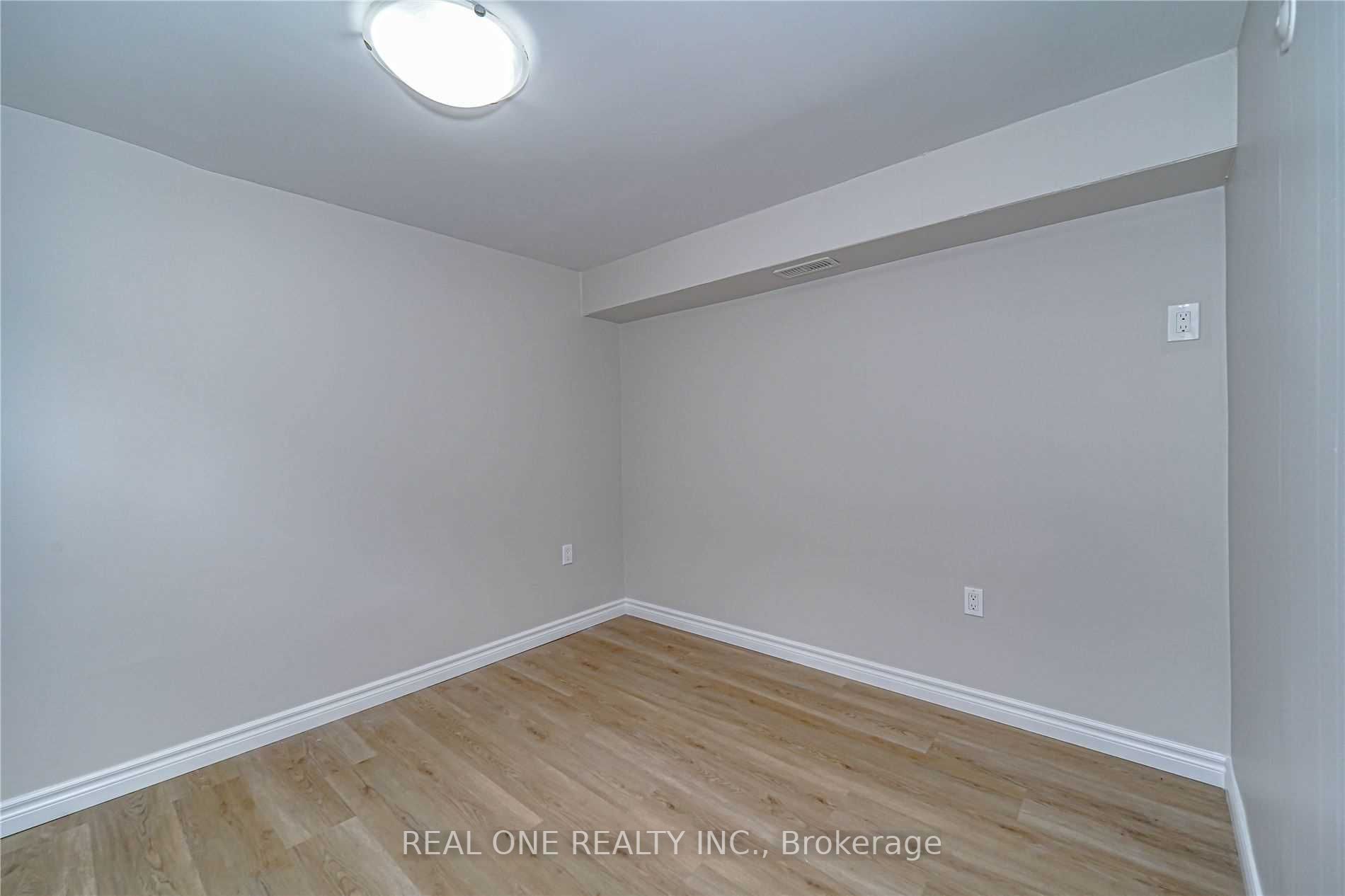 3487 Ellengale Dr, #Lower