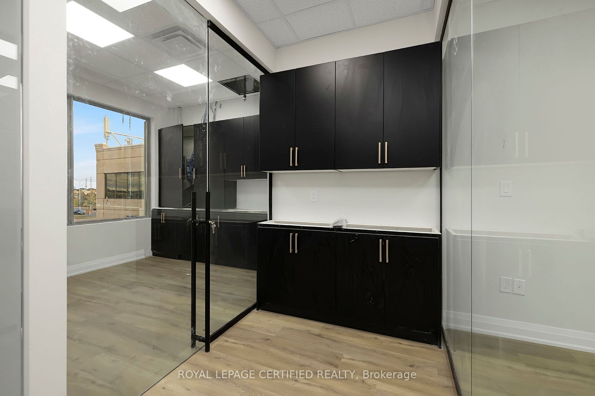 100 Pertosa Dr