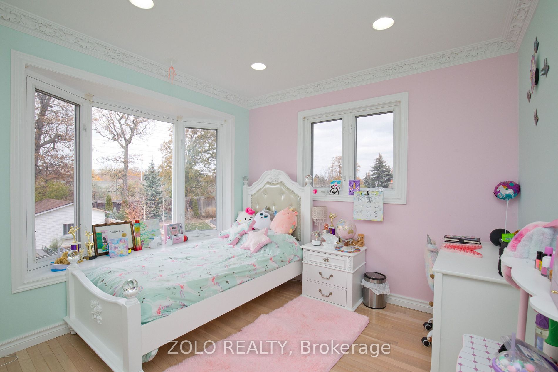 1263 Saginaw Cres
