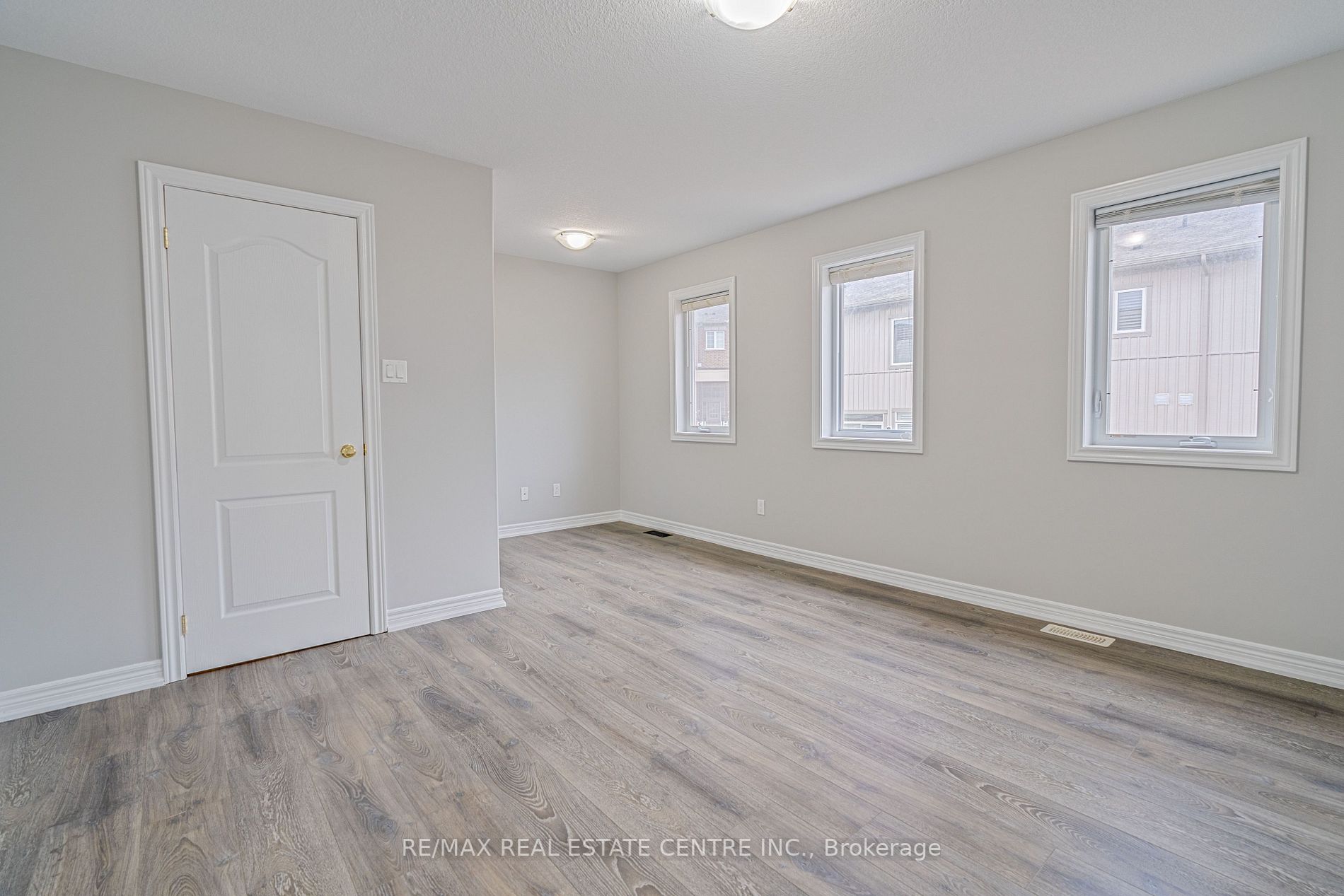 124 Parkinson Cres, #62