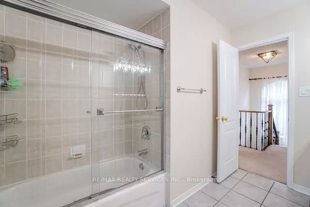 125 Fairhill Ave