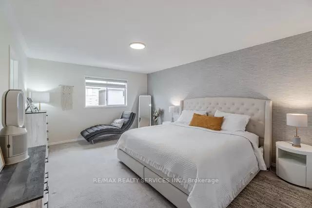 125 Fairhill Ave