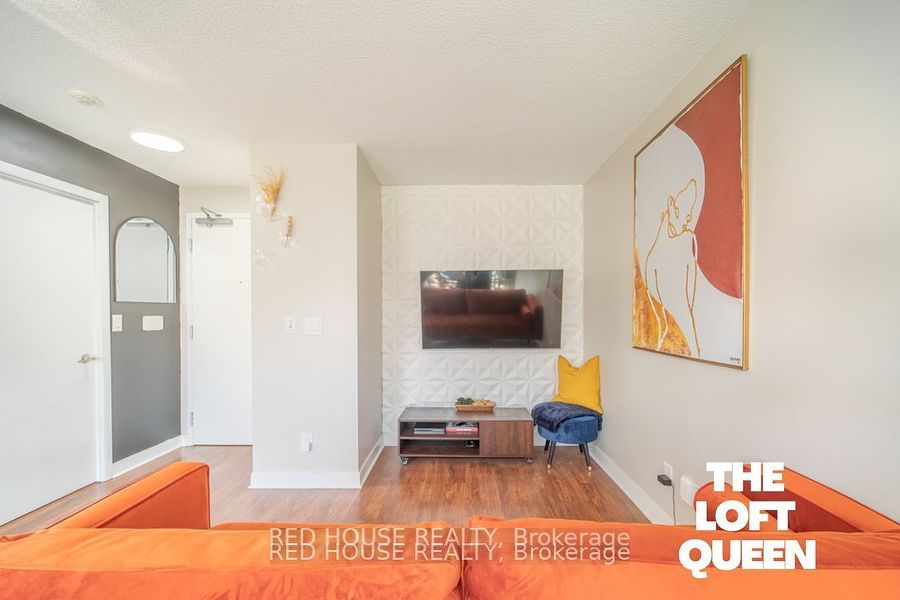 155 Legion Road N, #2503