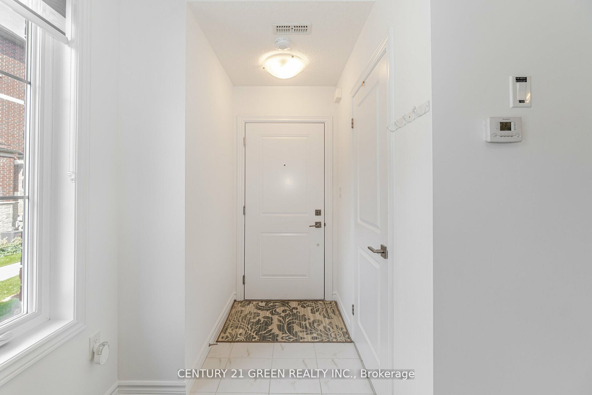 445 Ontario Street S, #132