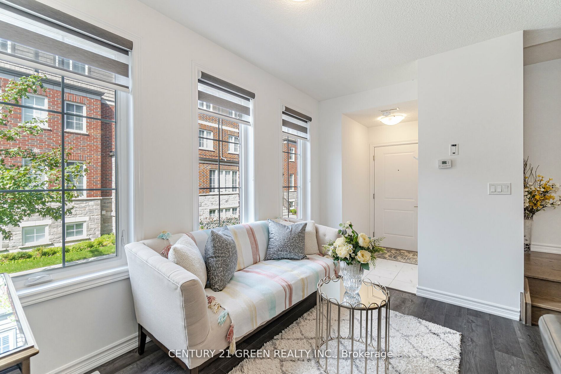 445 Ontario Street S, #132