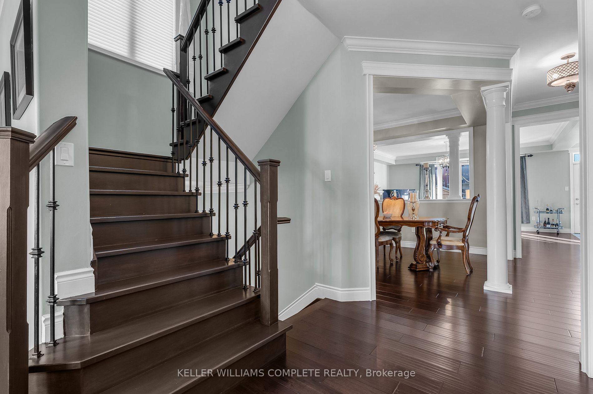 958 Drysdale Cres