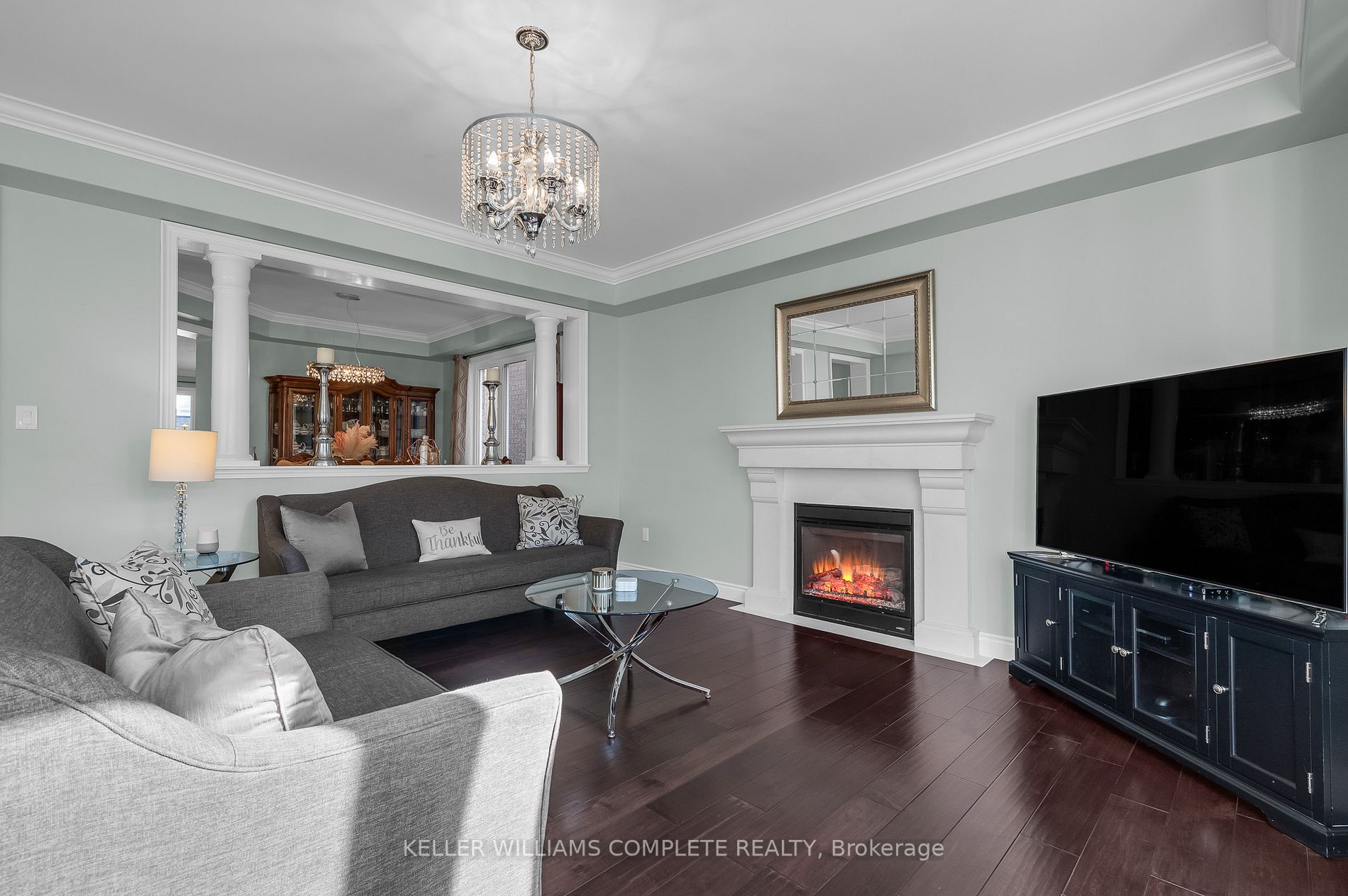 958 Drysdale Cres