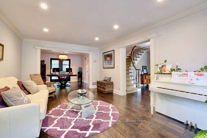 1270 Rose Crt