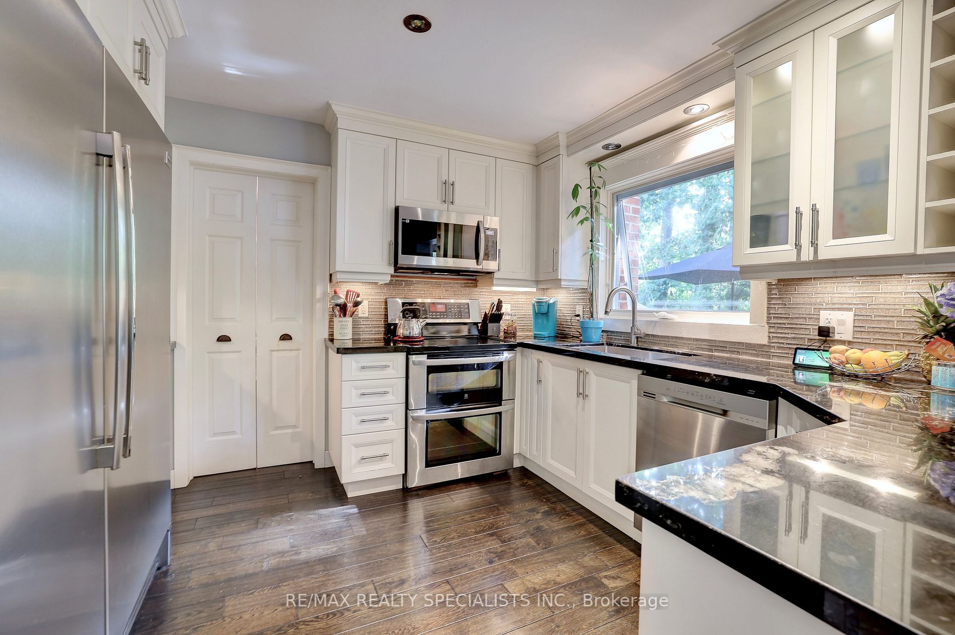1270 Rose Crt