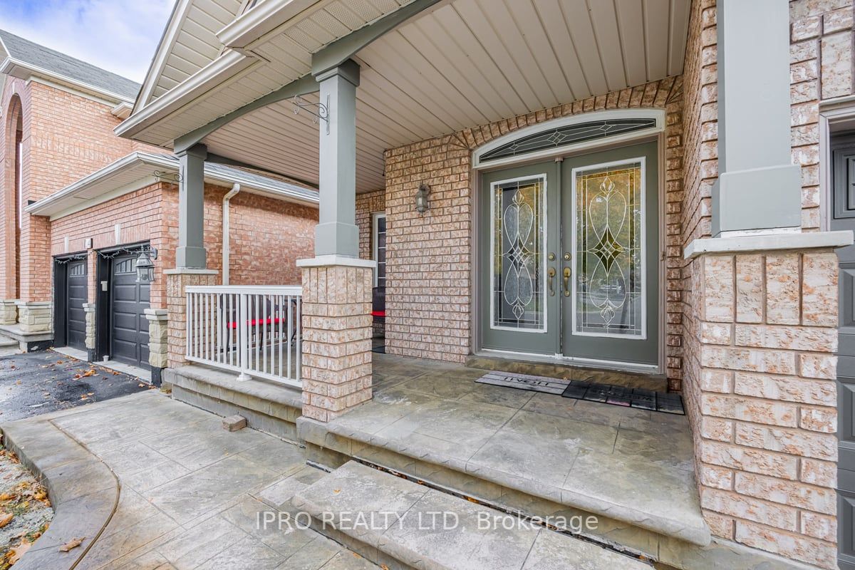 26 Dovergreen Dr