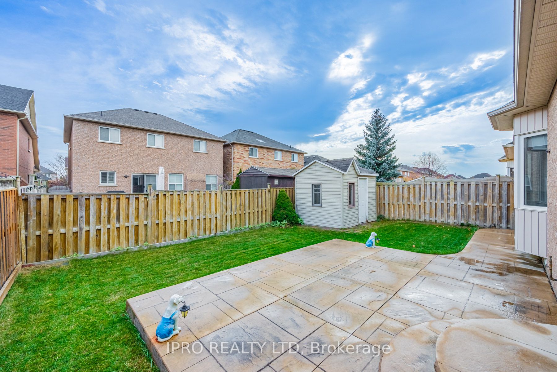 26 Dovergreen Dr