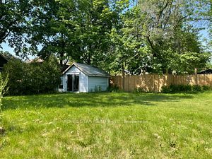 13 Young St, #B