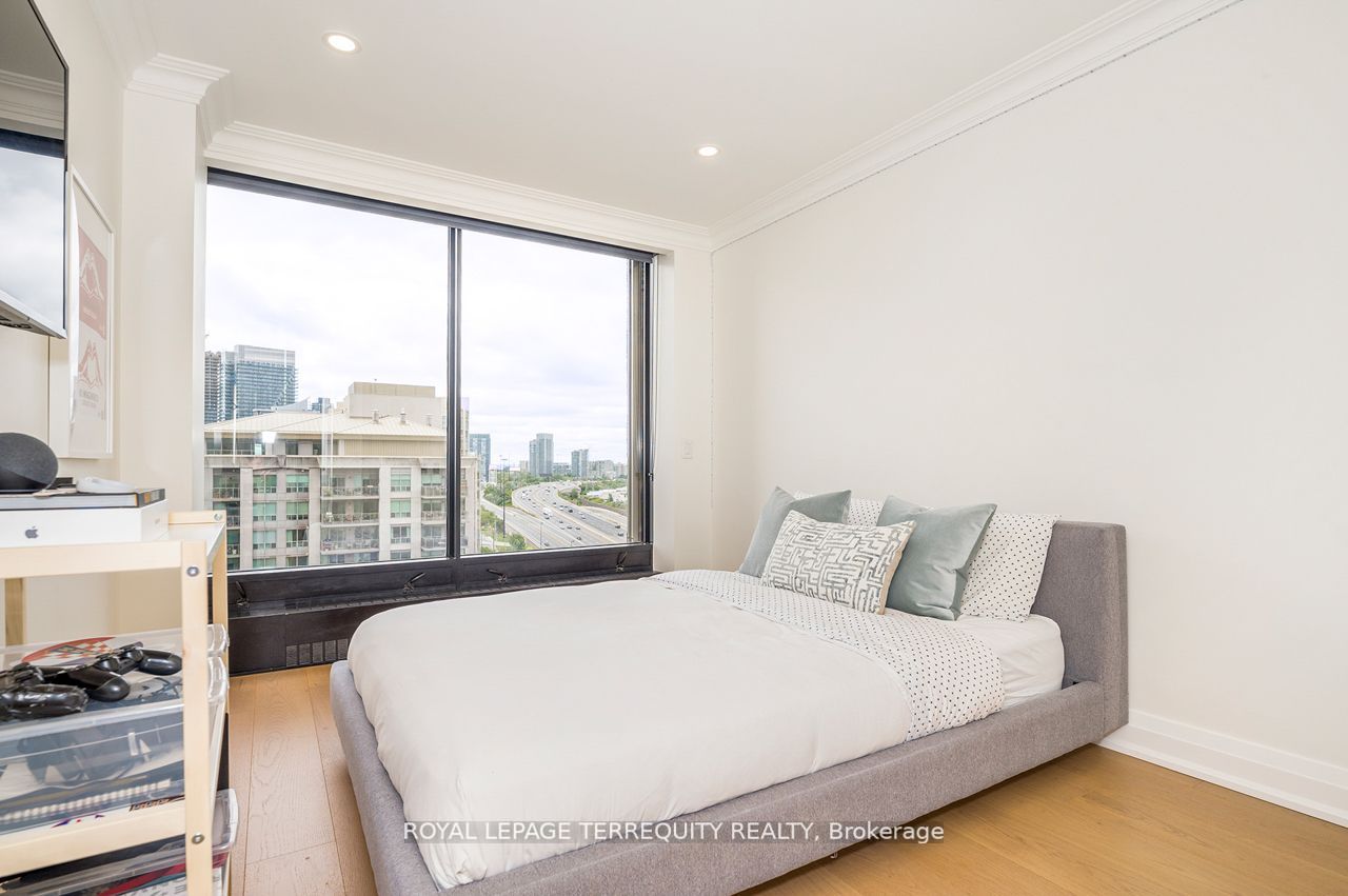 2045 Lake Shore Blvd W, #1709