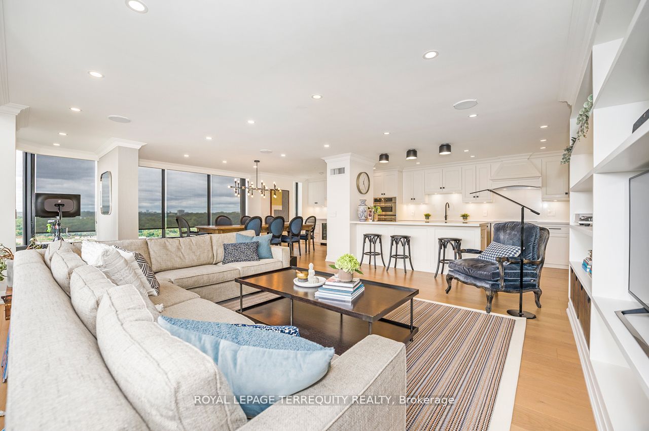2045 Lake Shore Blvd W, #1709