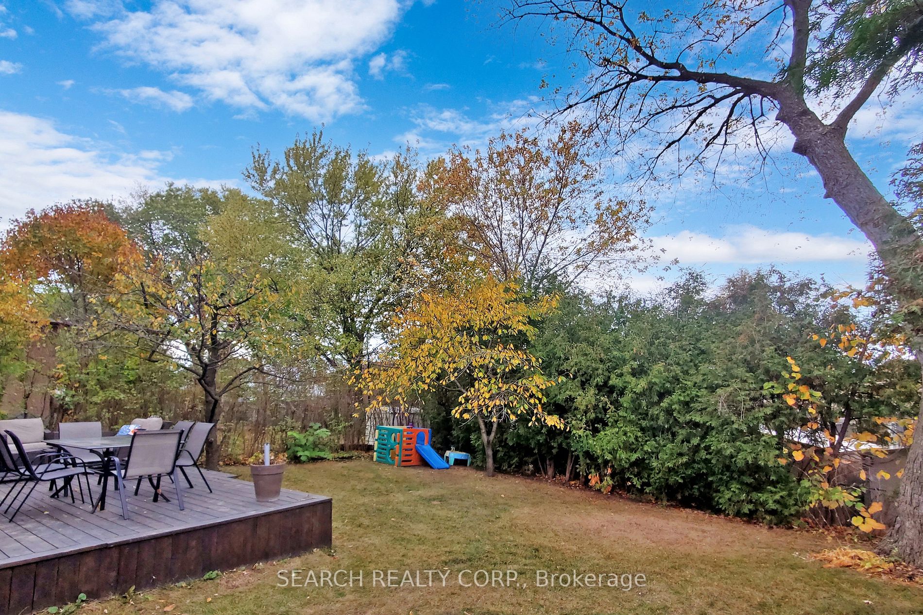 1499 Hobbs Cres