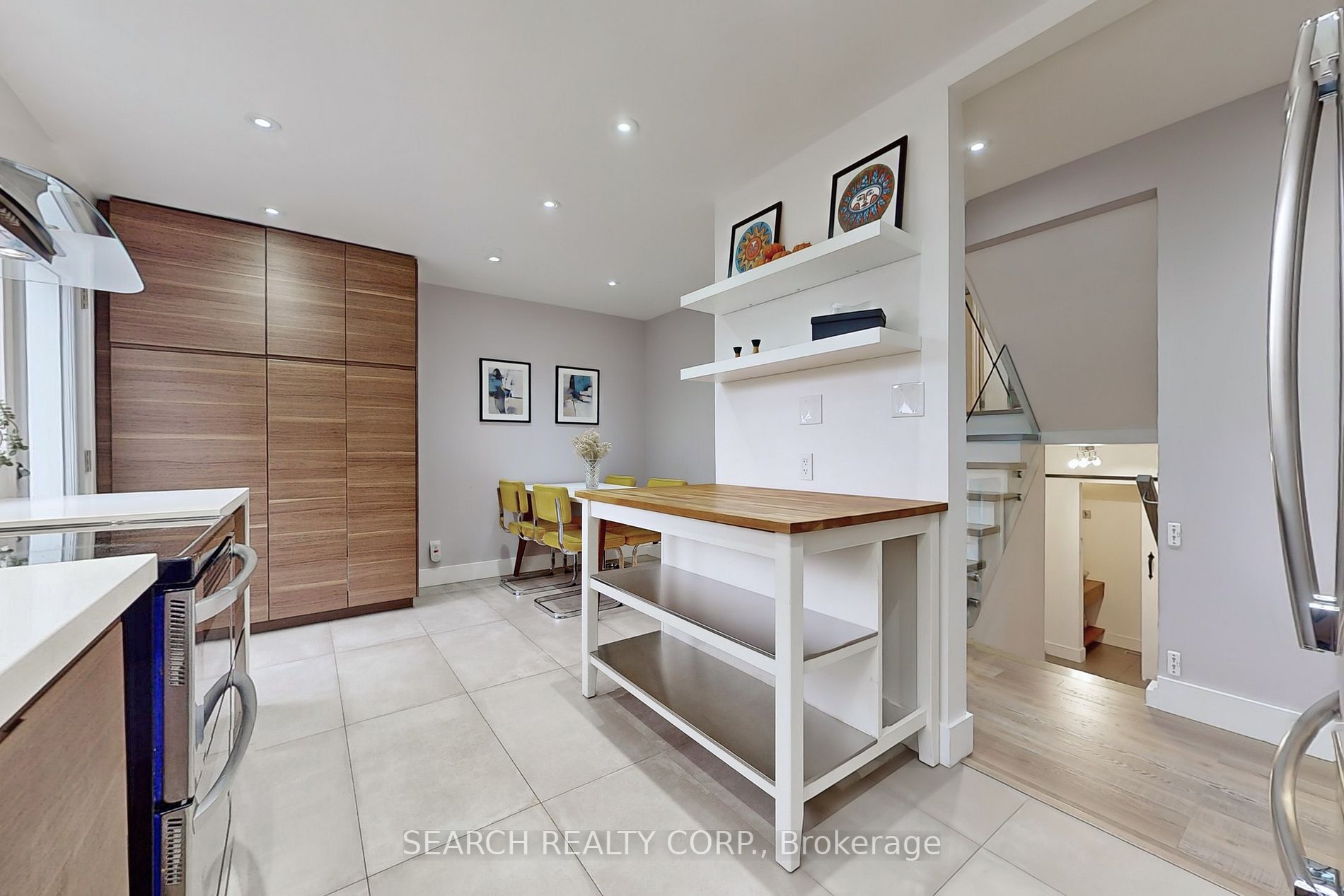 1499 Hobbs Cres