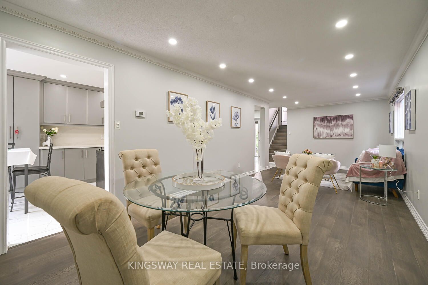 38 Solway Ave