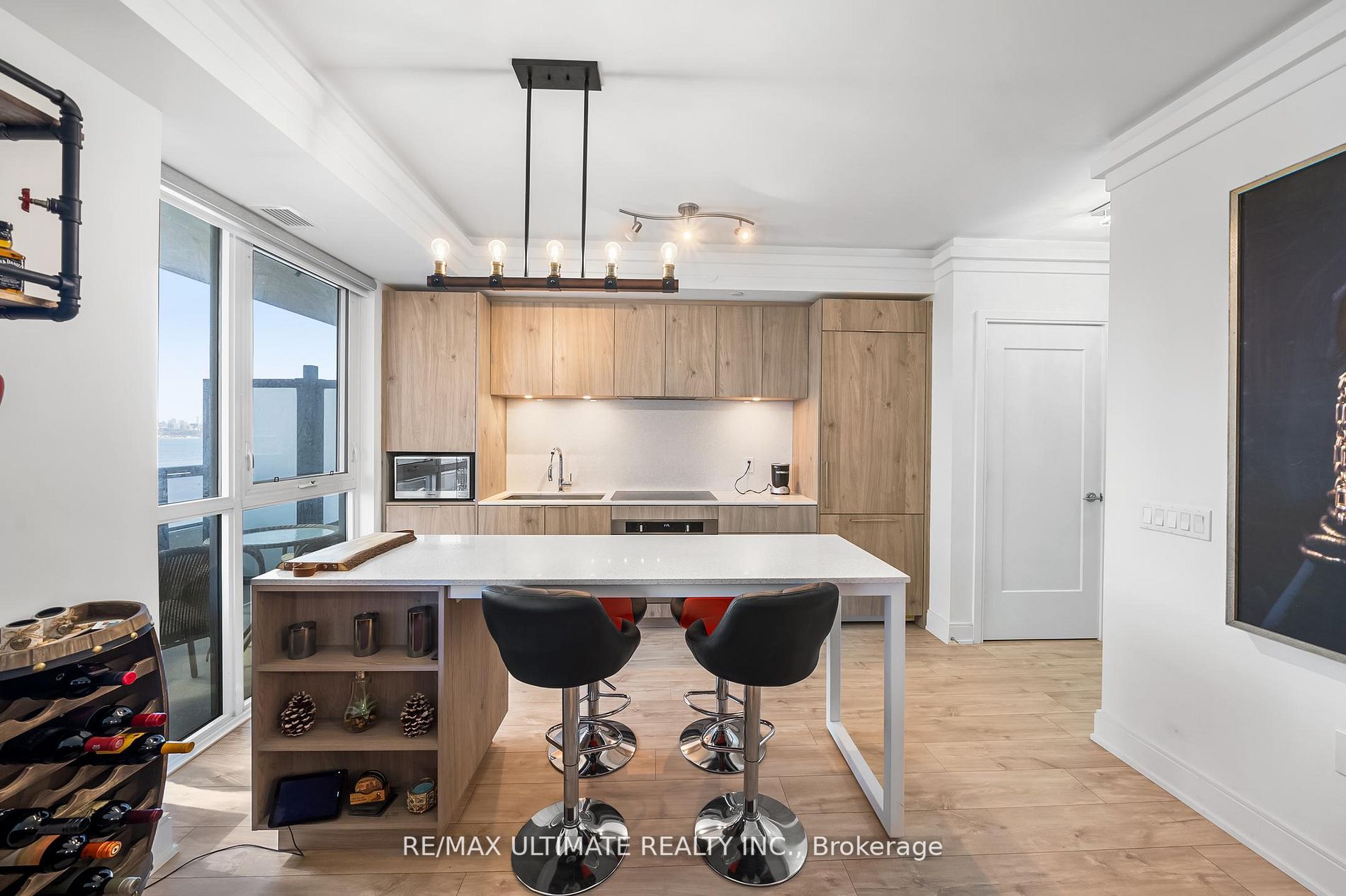 65 Annie Craig Dr, #906