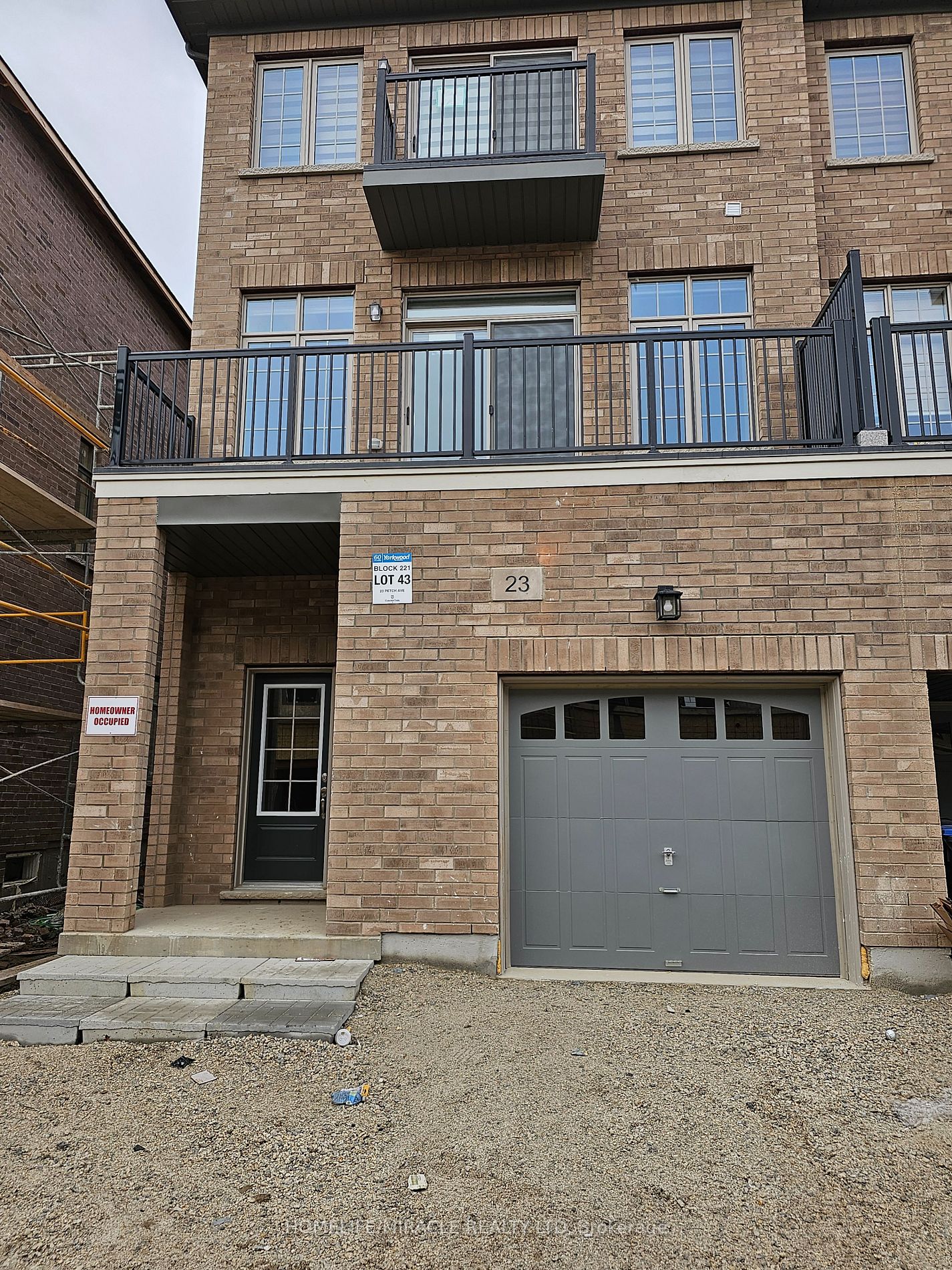 23 Petch Ave, #Upper