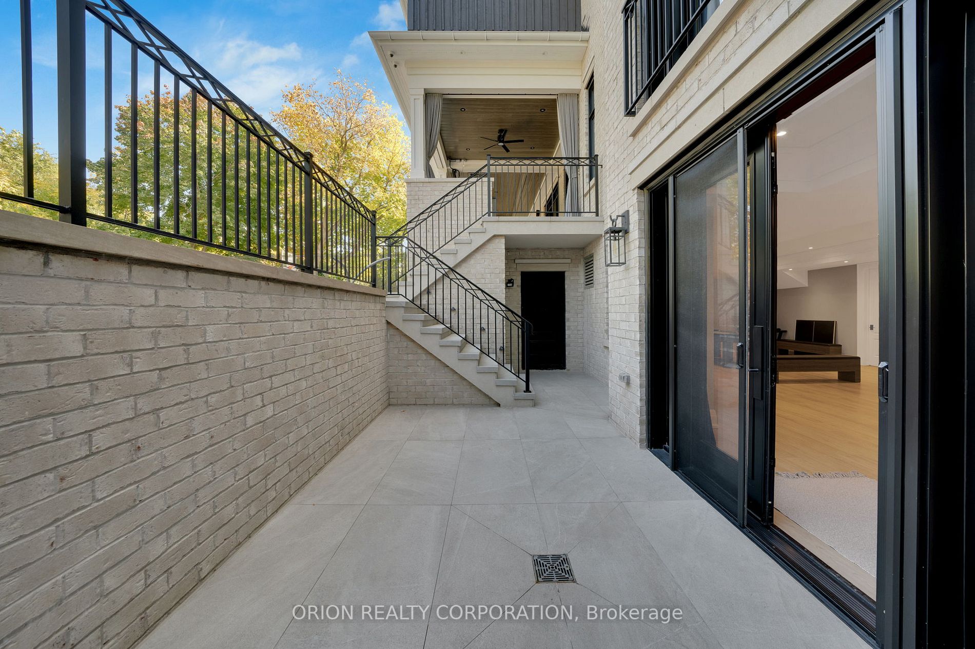 2217 Courrier Lane