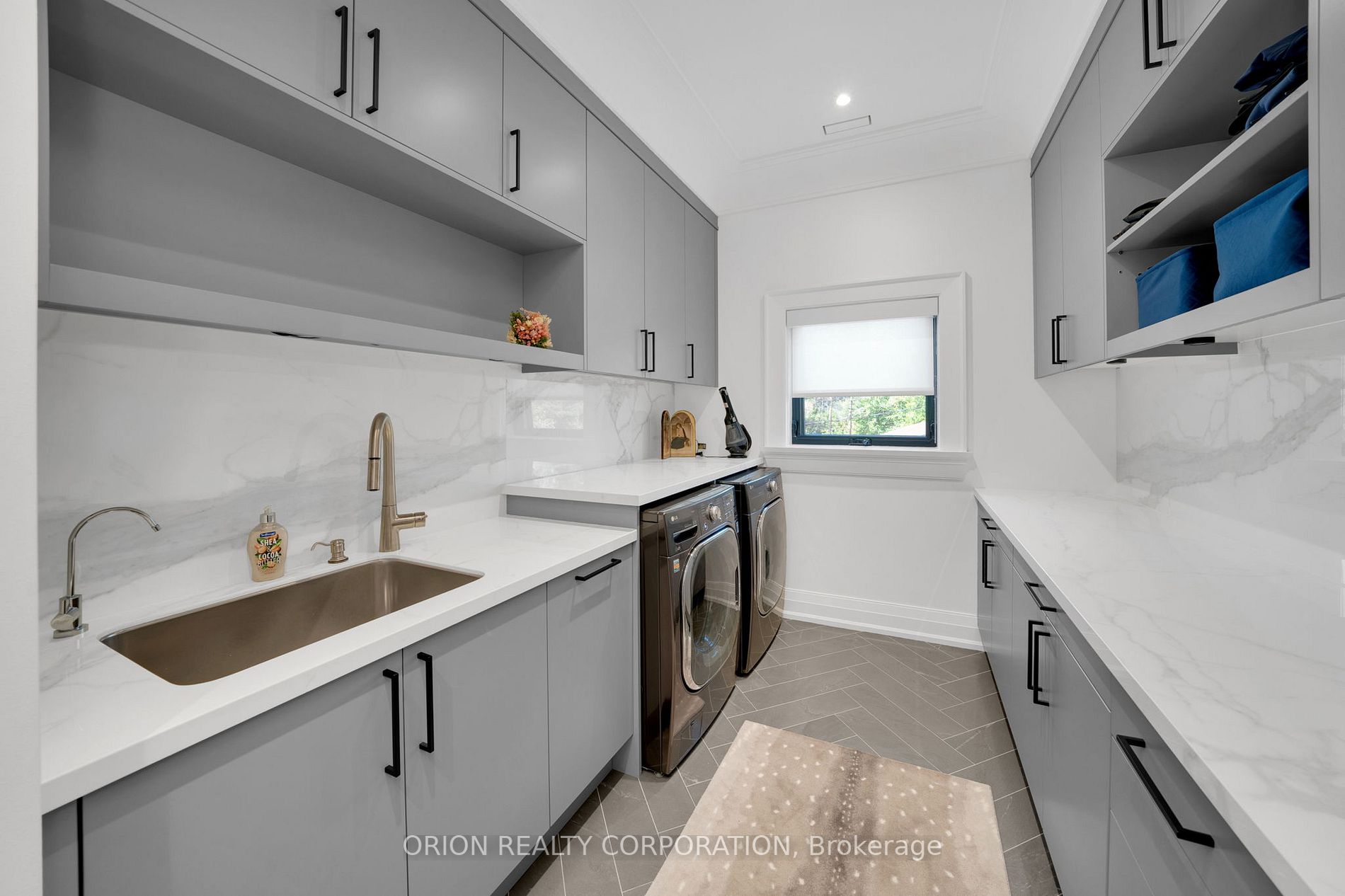 2217 Courrier Lane