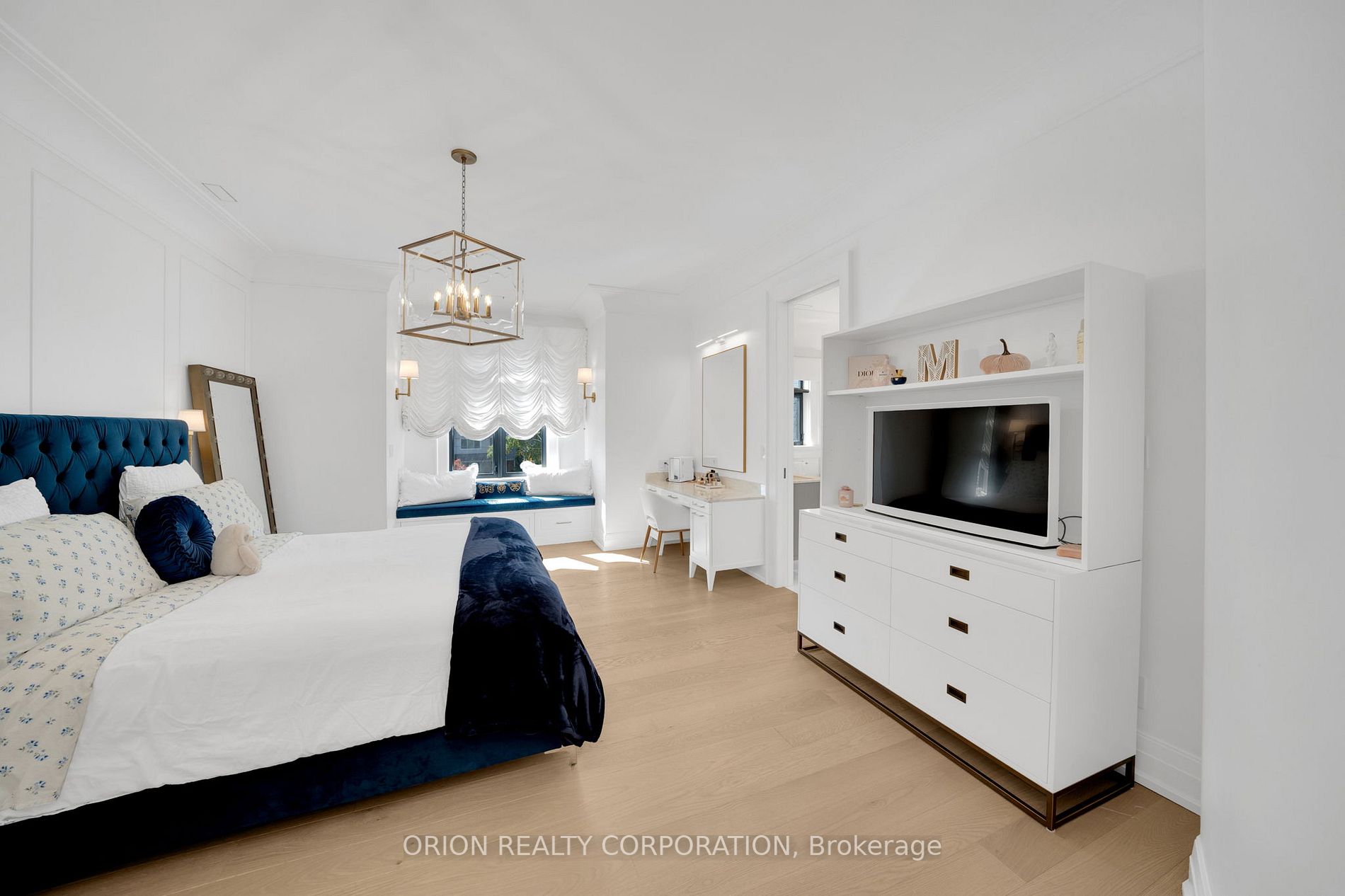2217 Courrier Lane
