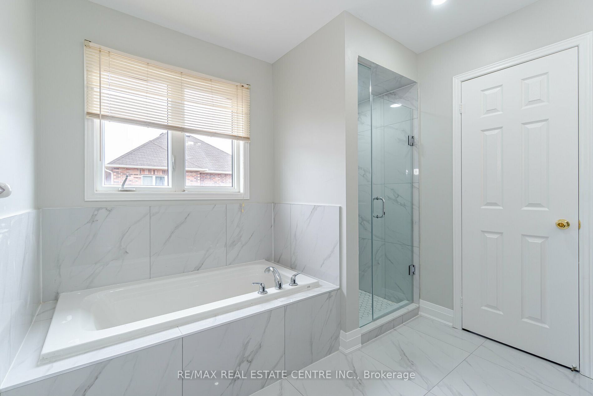 268 Giddings Cres