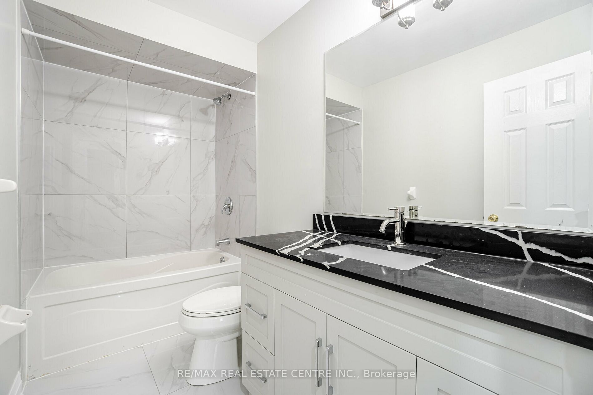 268 Giddings Cres