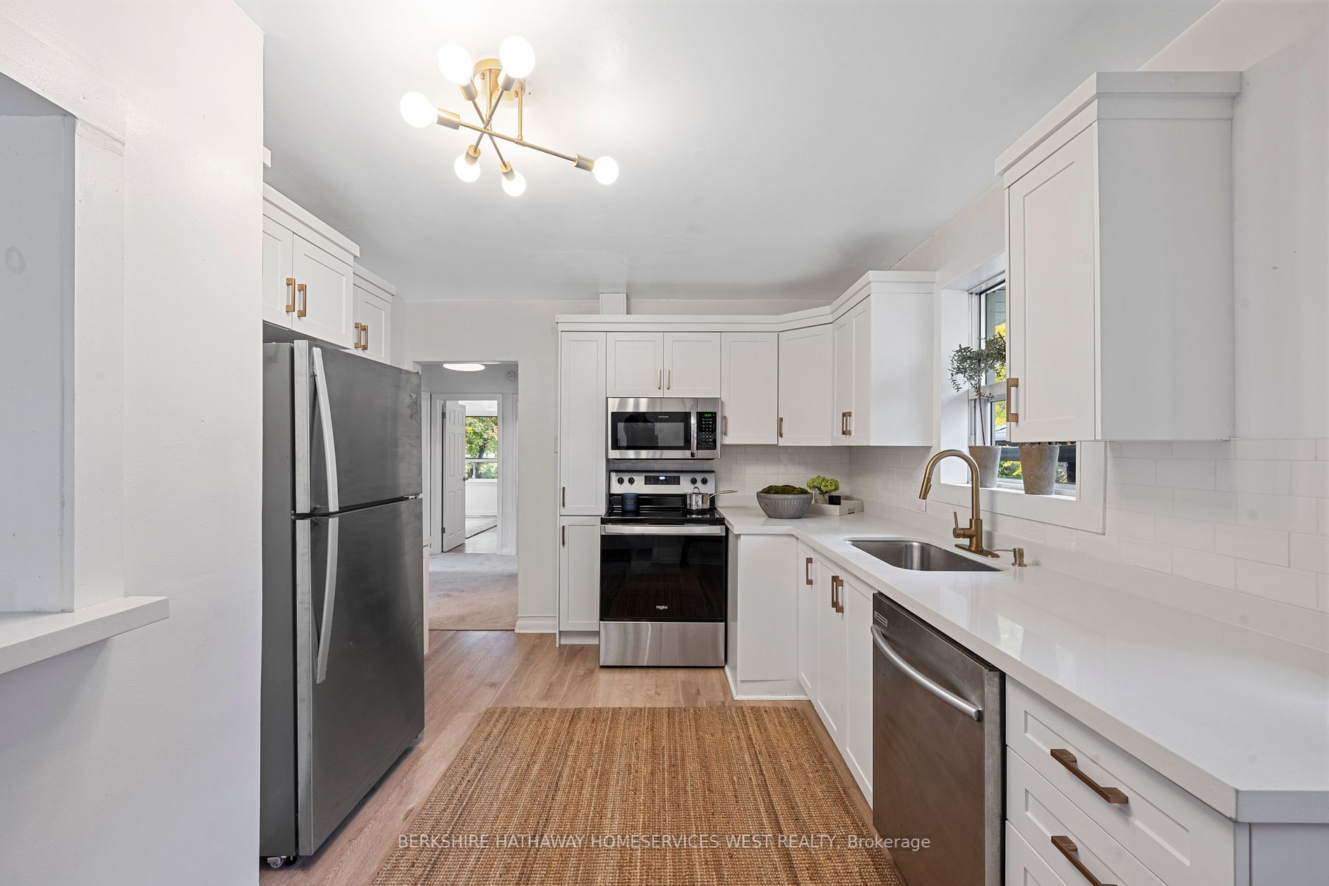 90 Great Oak Dr