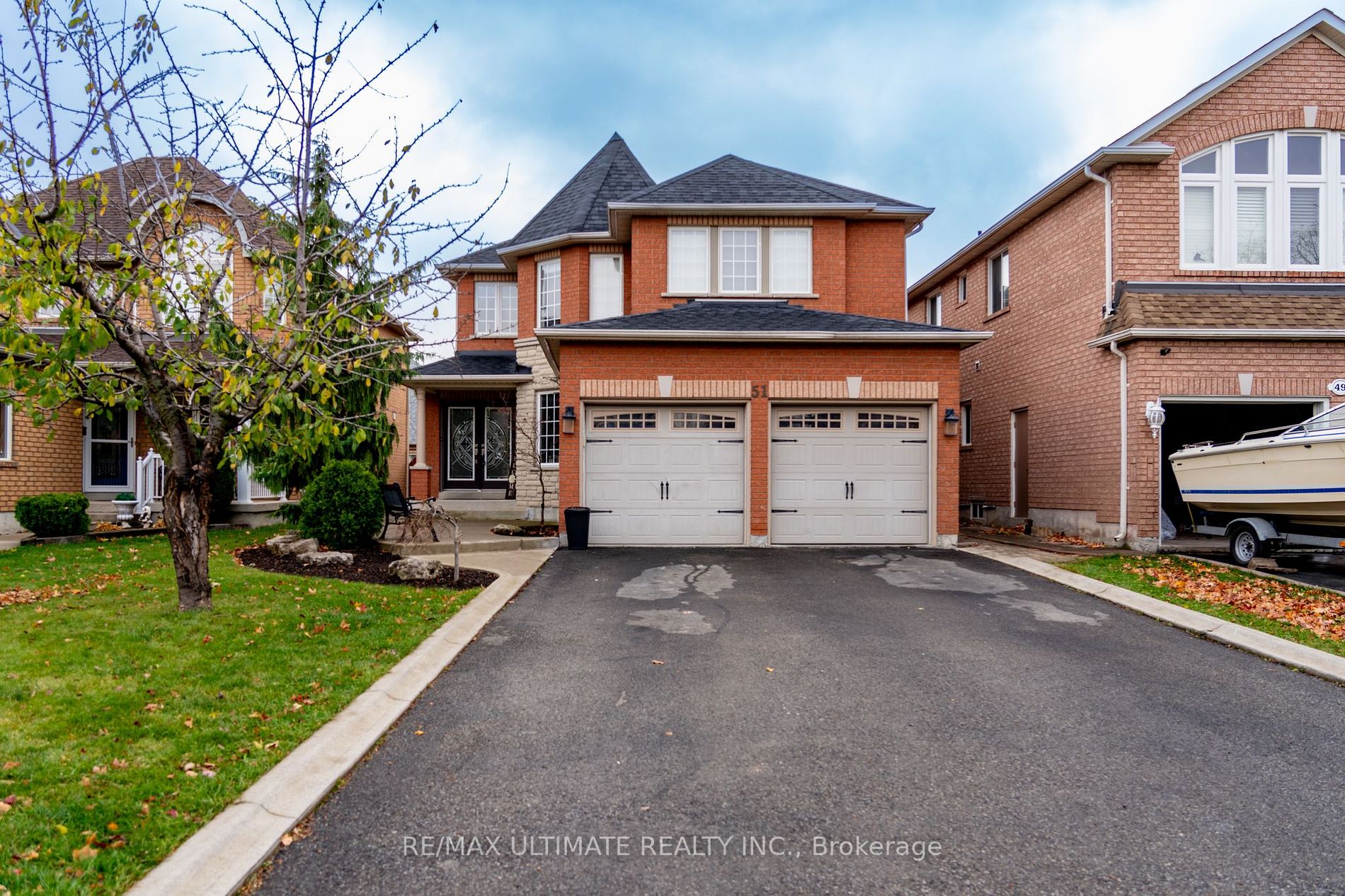 51 Baccarat Crescent