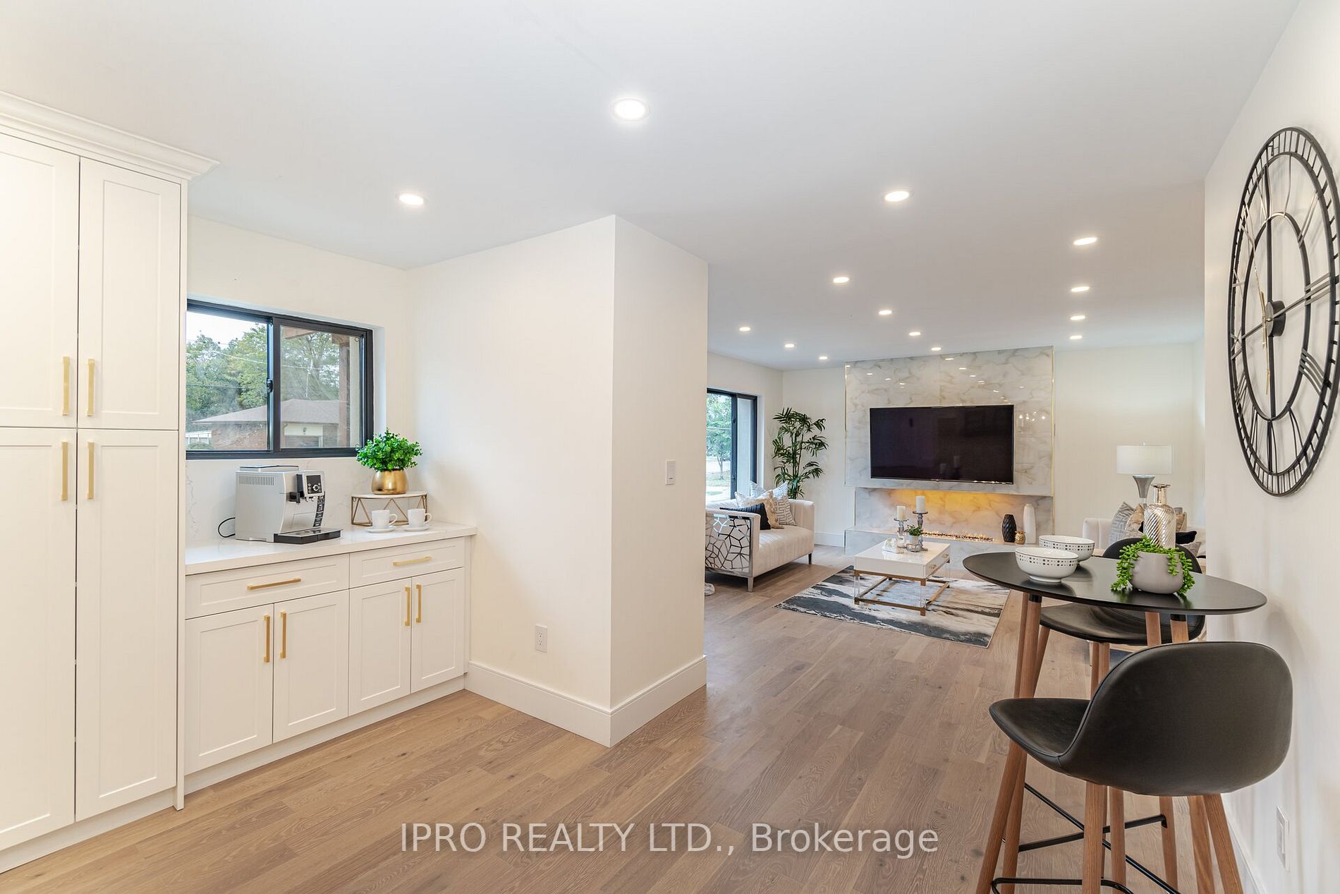 5 Arkley Cres