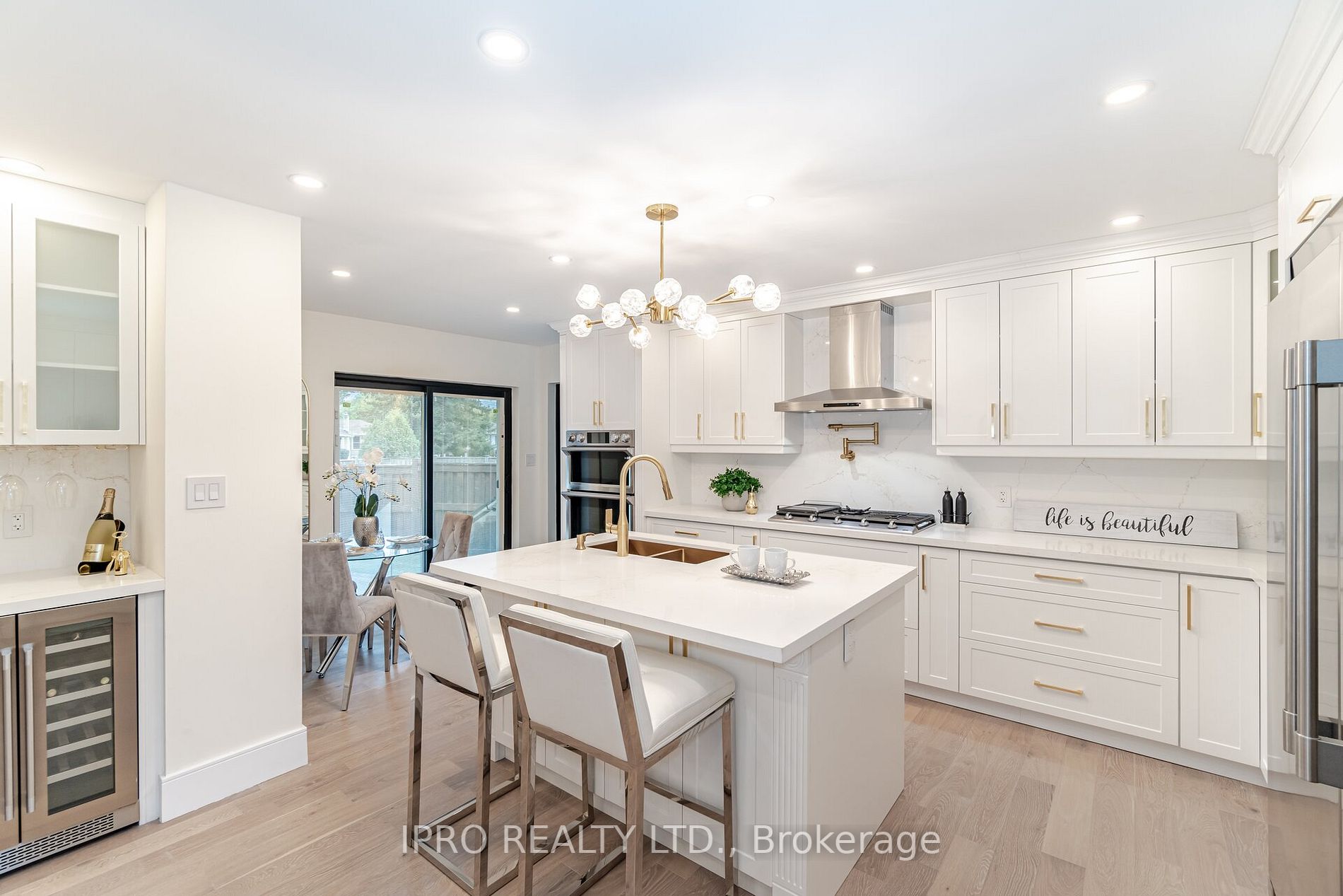 5 Arkley Cres
