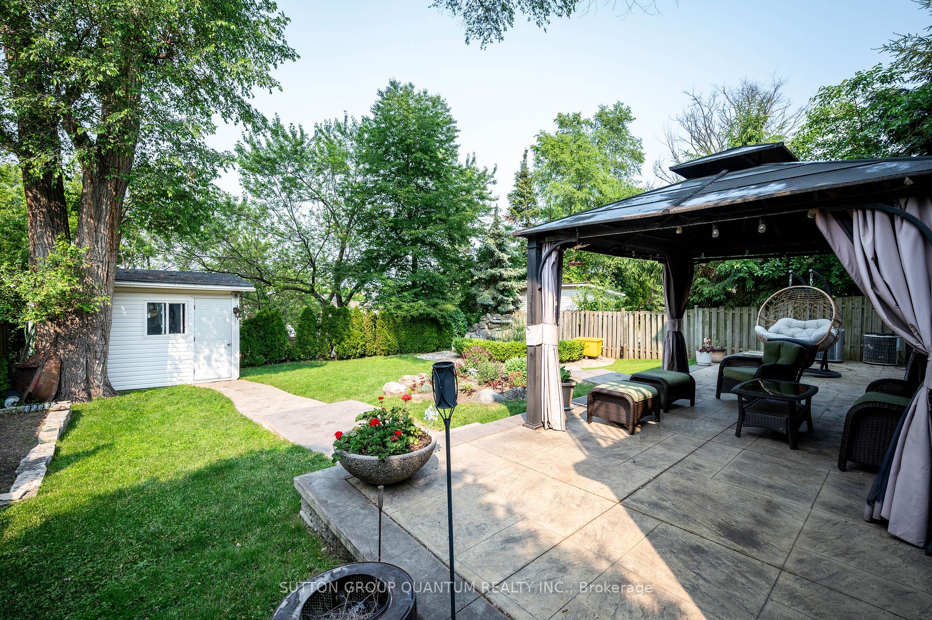 131 Vista Dr