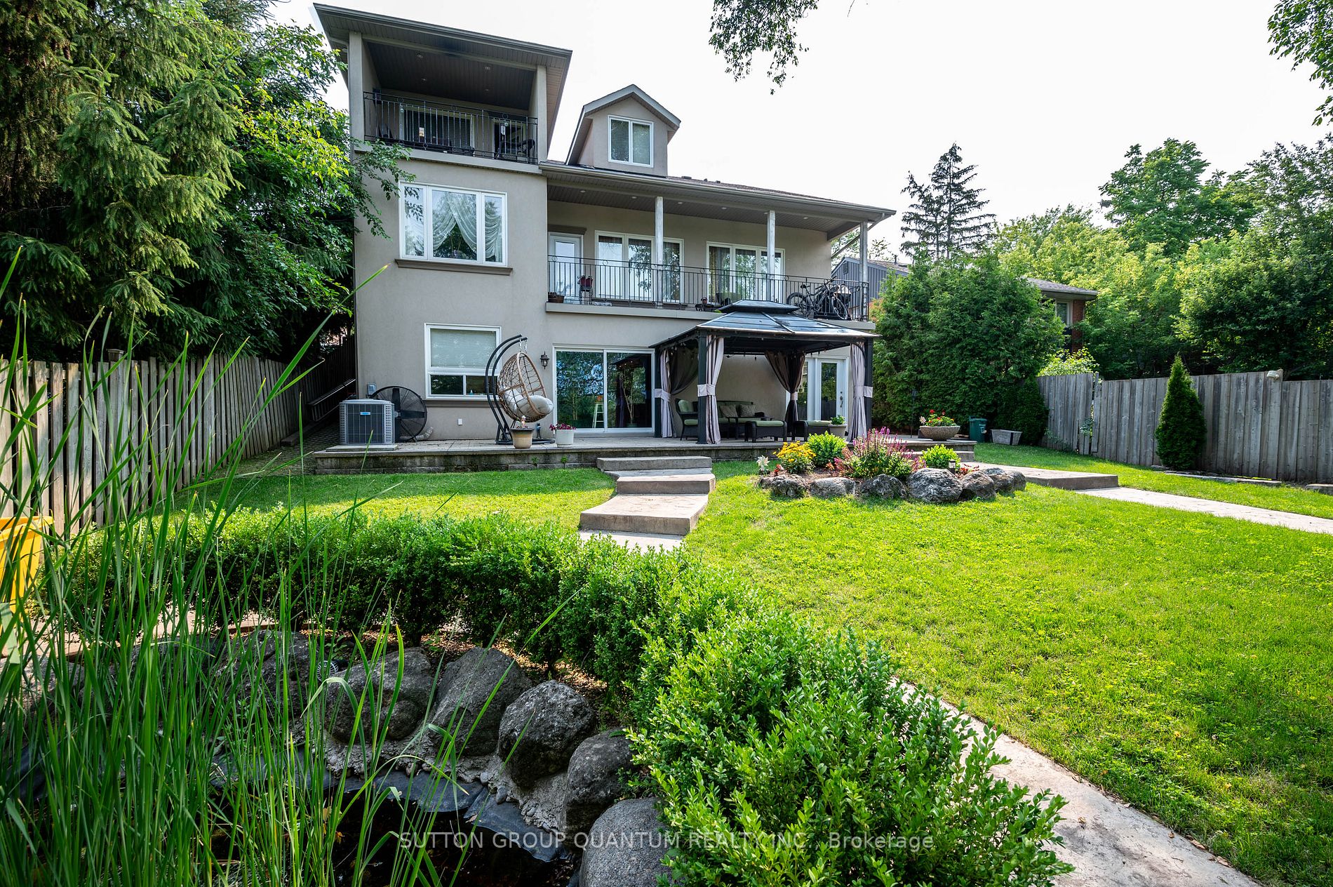 131 Vista Dr