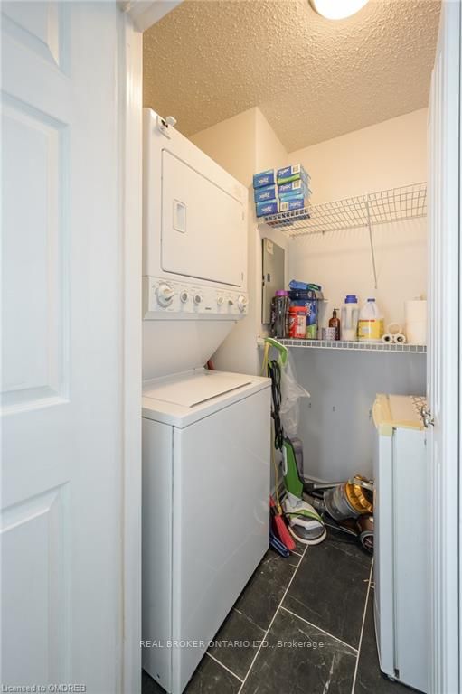 1237 North Shore Blvd E, #301