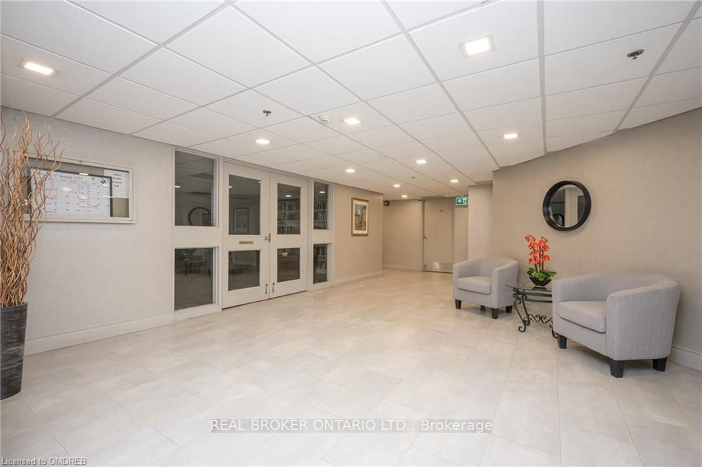 1237 North Shore Blvd E, #301