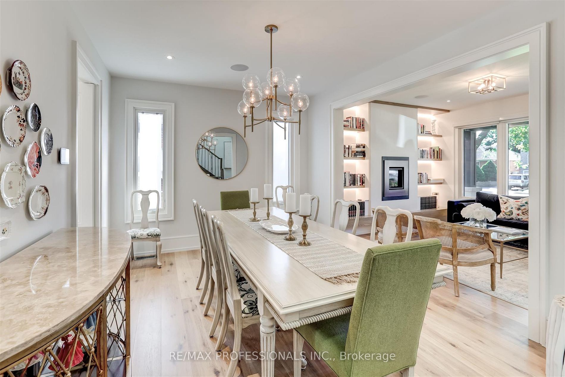 92 Mervyn Ave