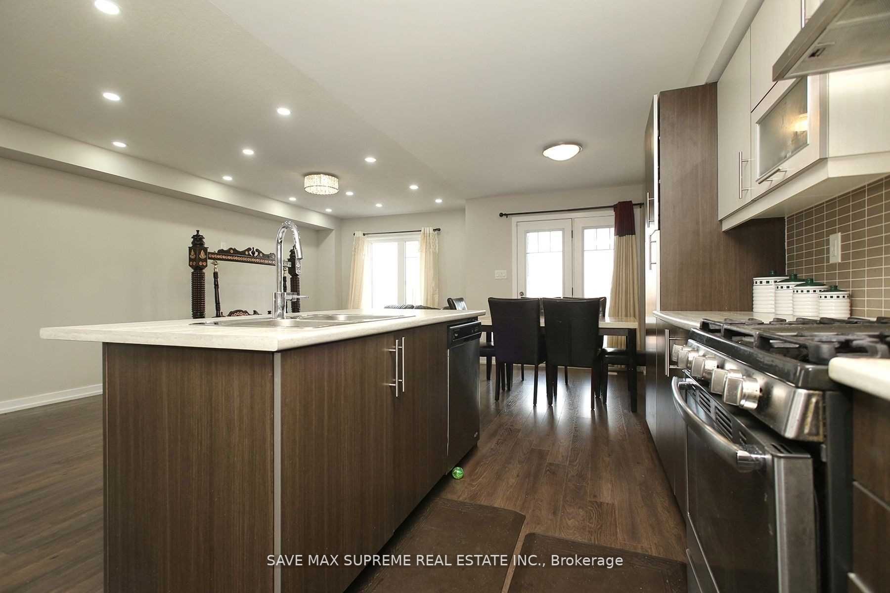 88 Golden Springs Dr