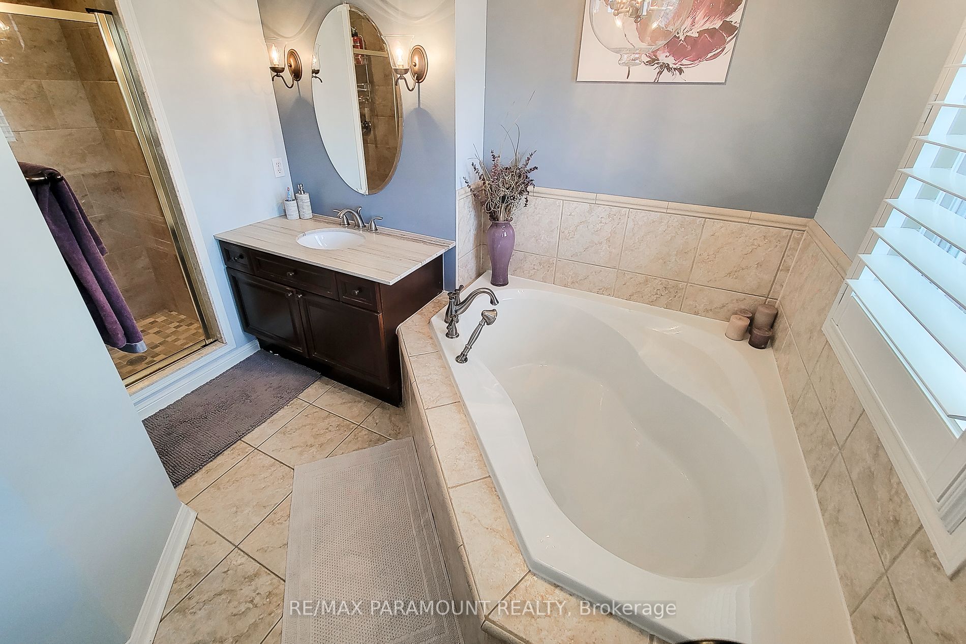518 Trudeau Dr