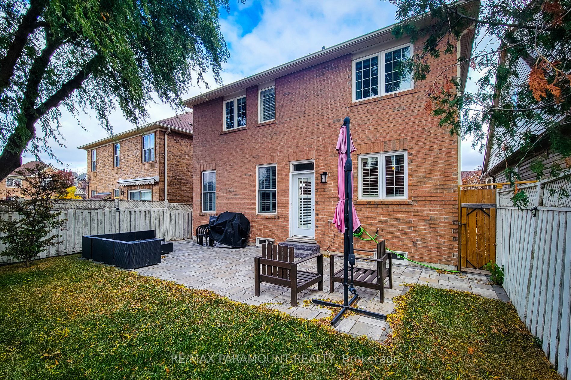 518 Trudeau Dr