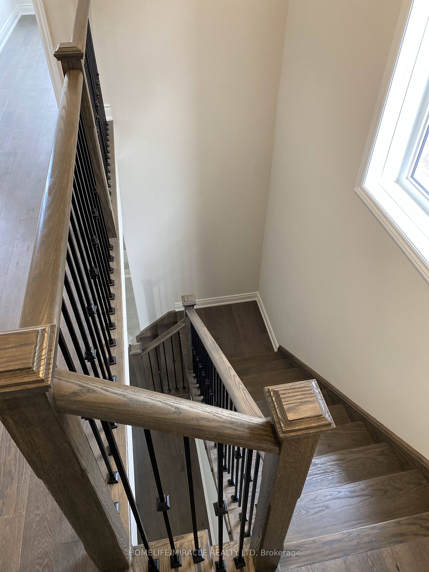 43 Spinland St