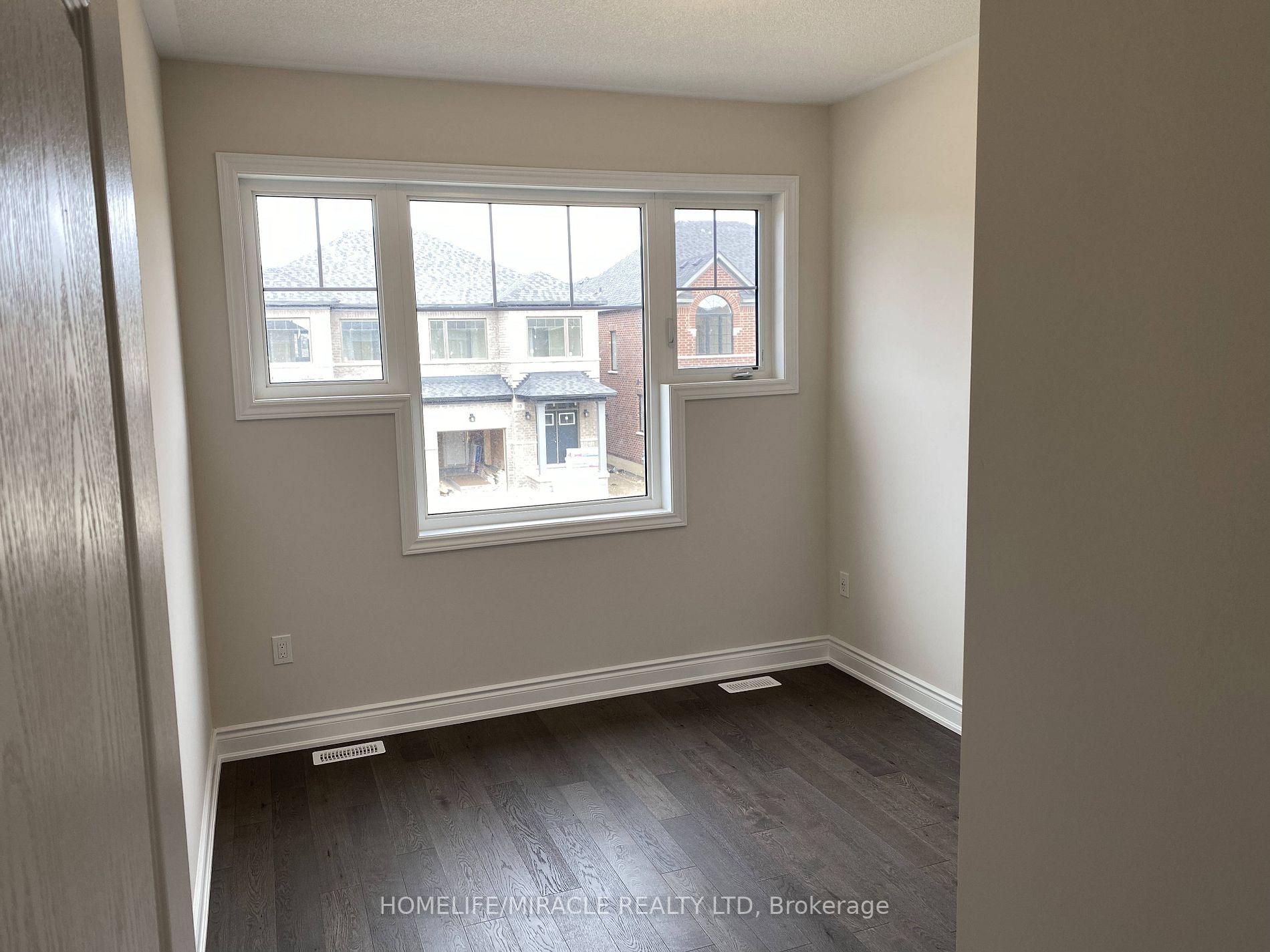 43 Spinland St