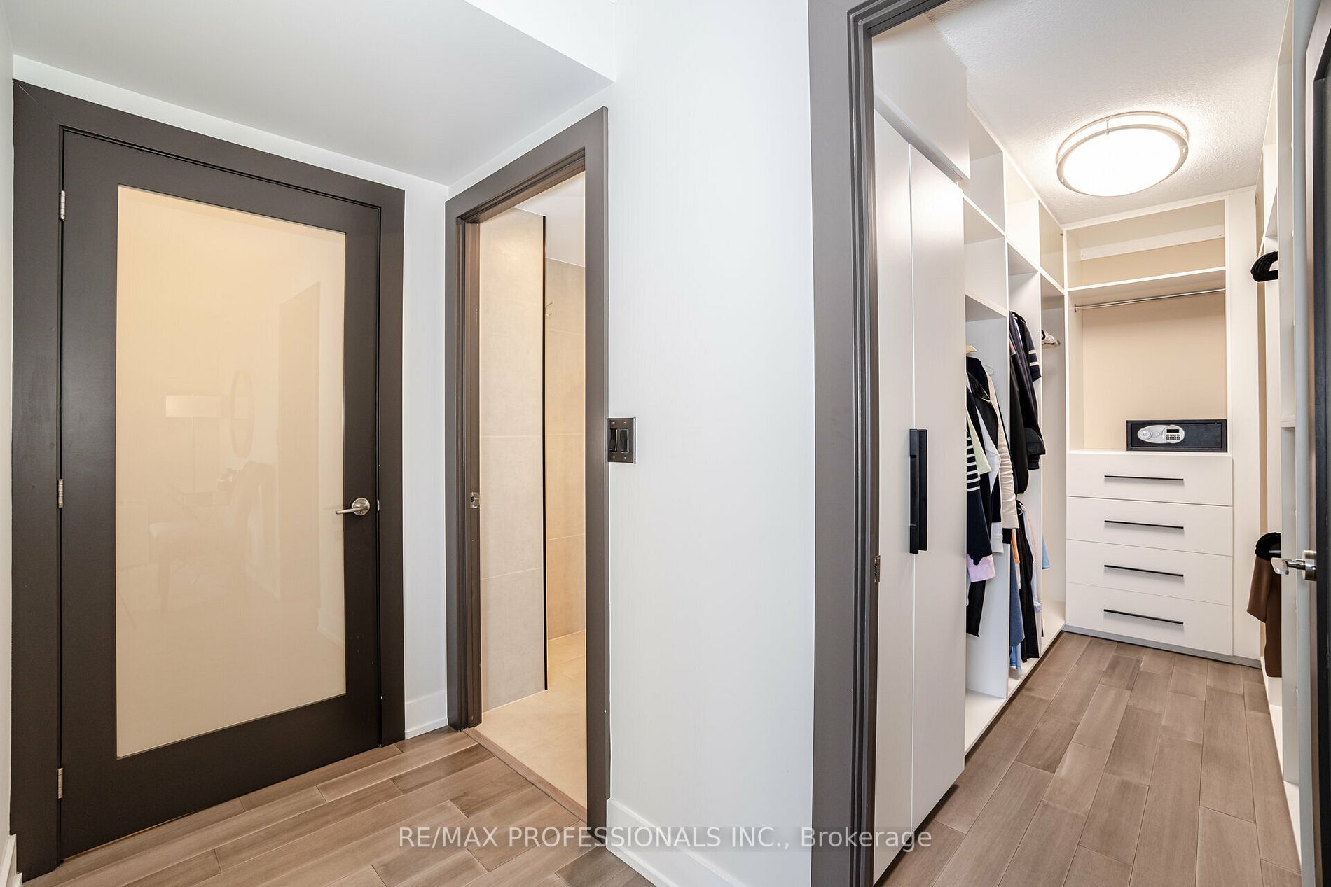 1 Palace Pier Crt, #1208