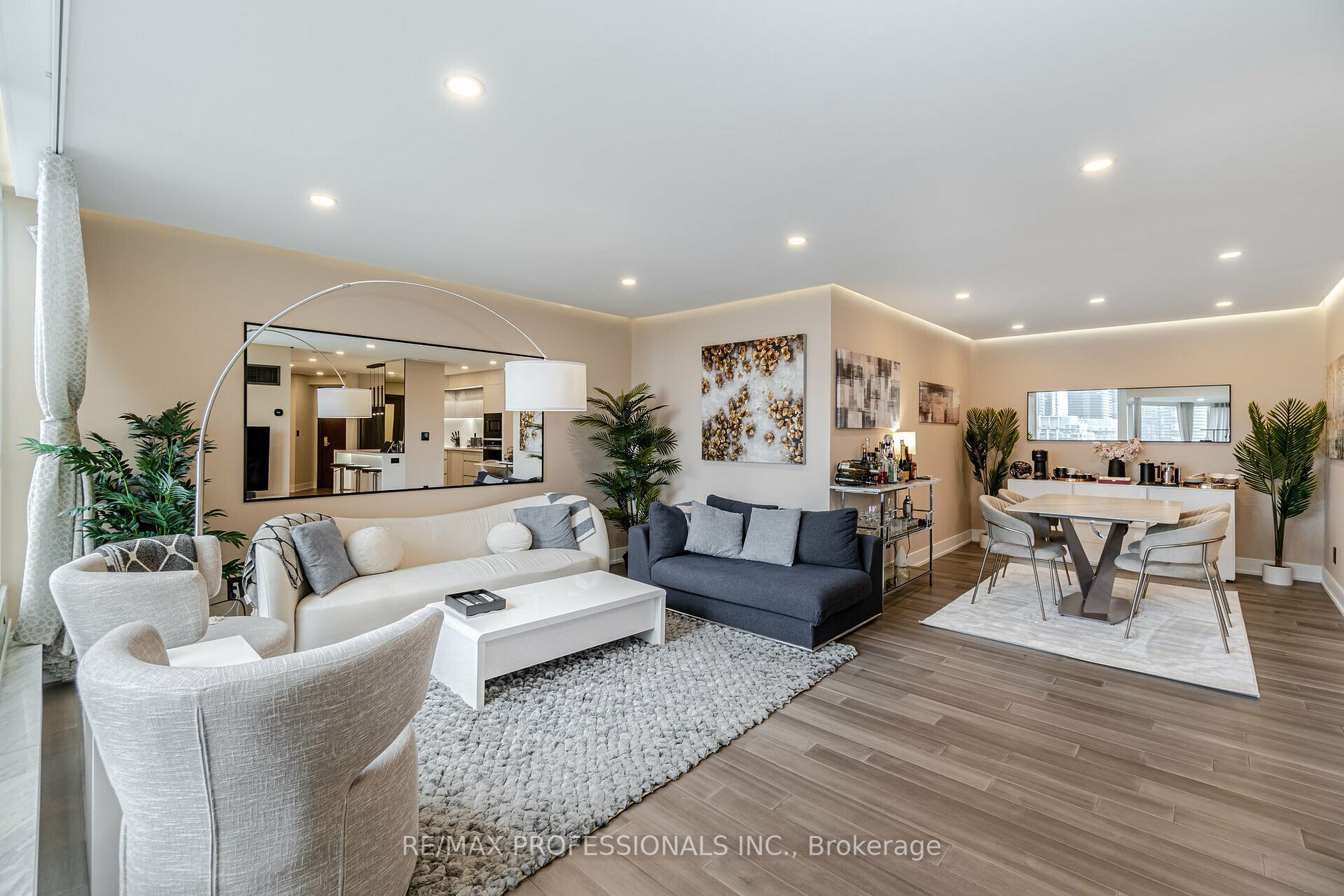 1 Palace Pier Crt, #1208