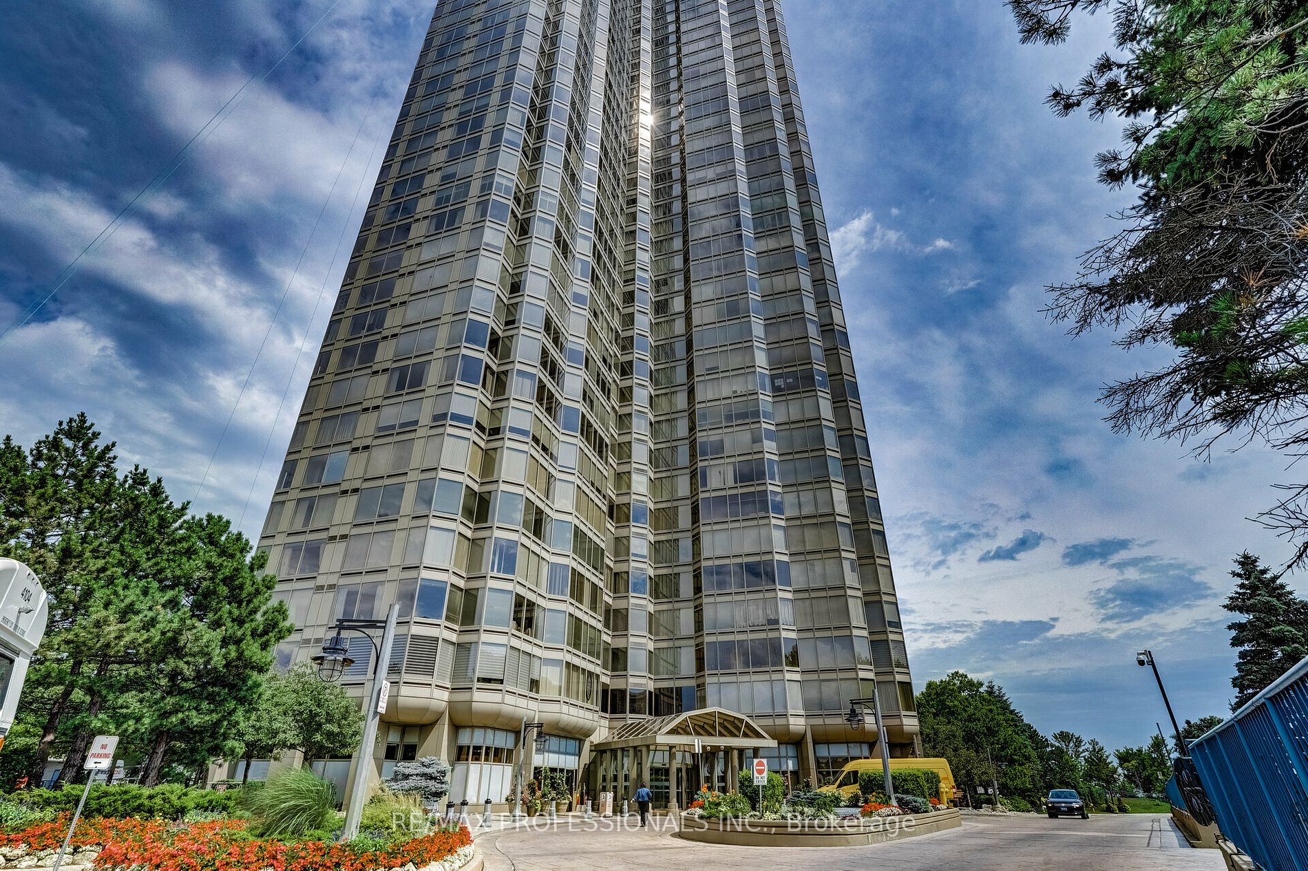 1 Palace Pier Crt, #1208