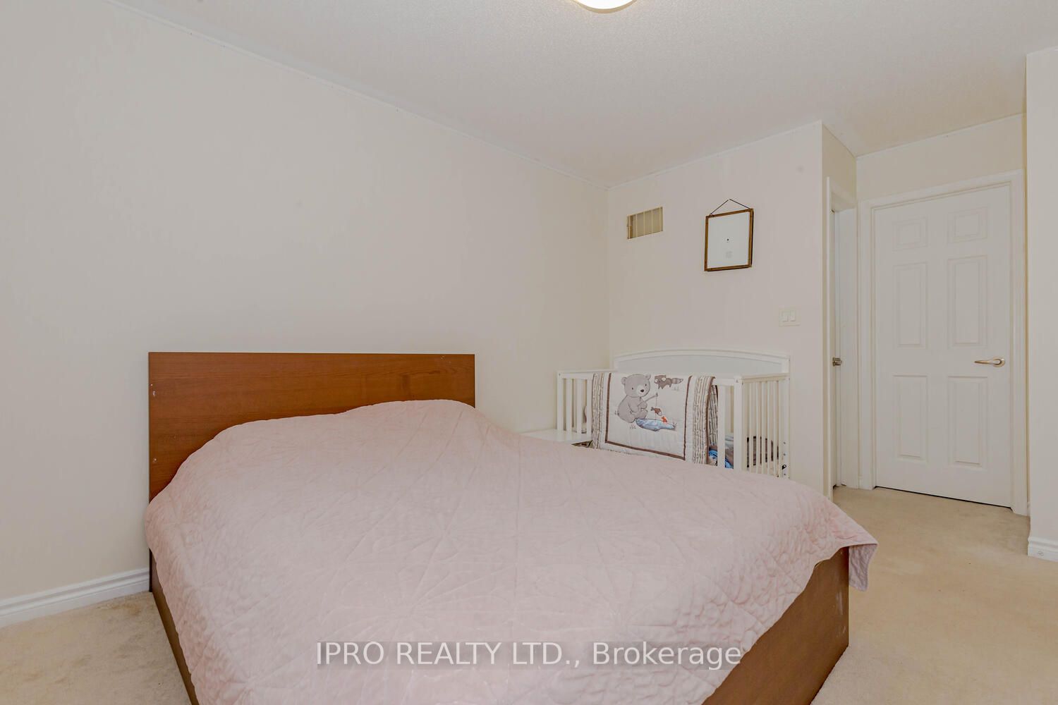 128 Frost Crt