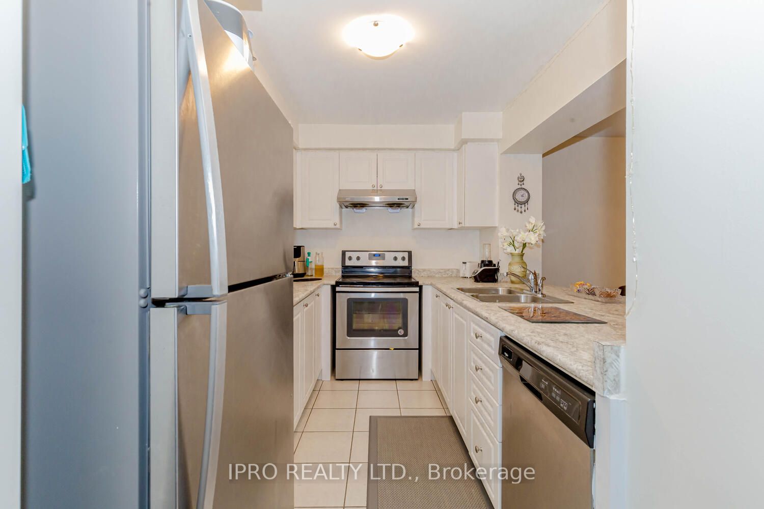 128 Frost Crt