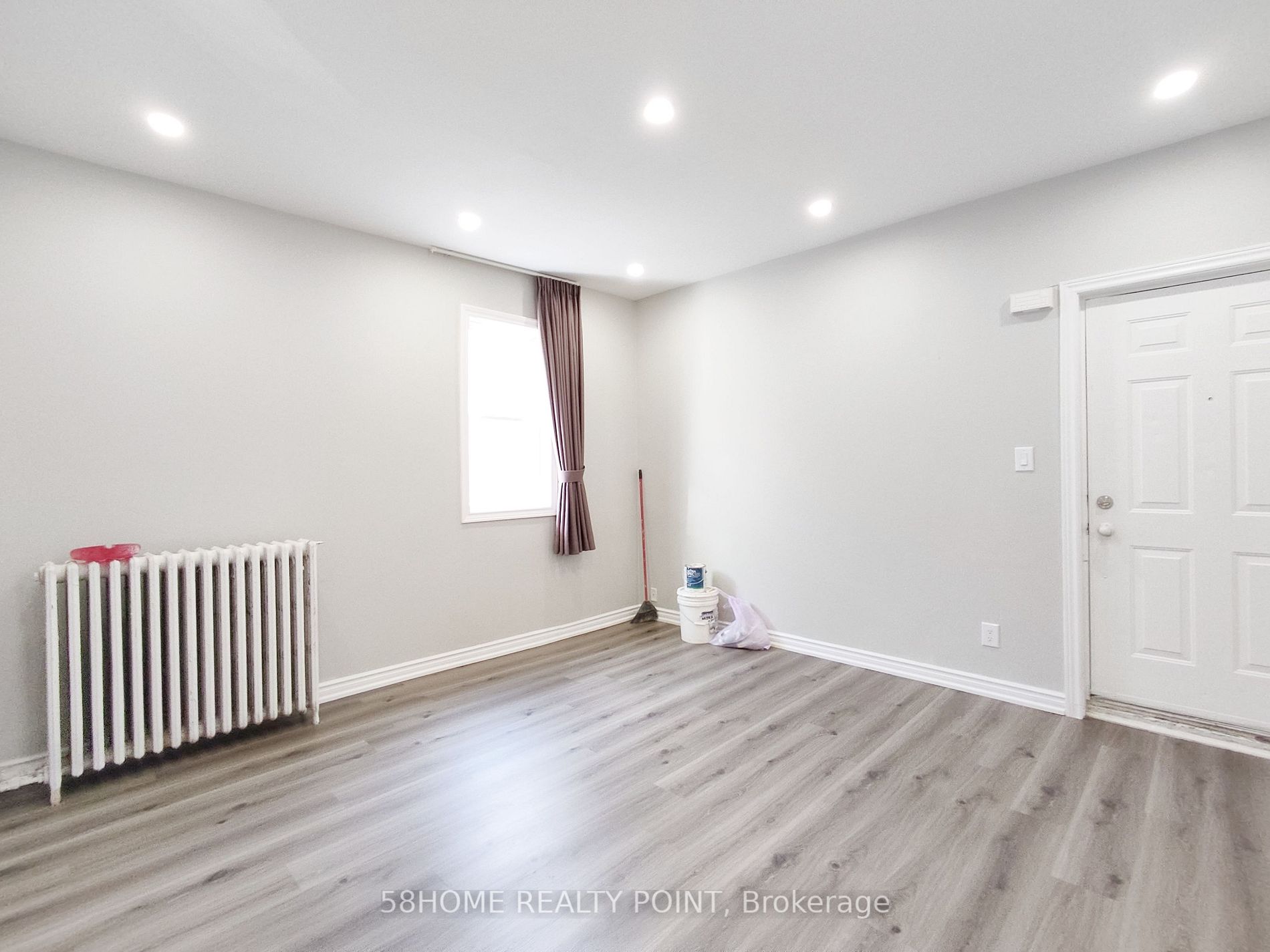250 Sixth St, #4