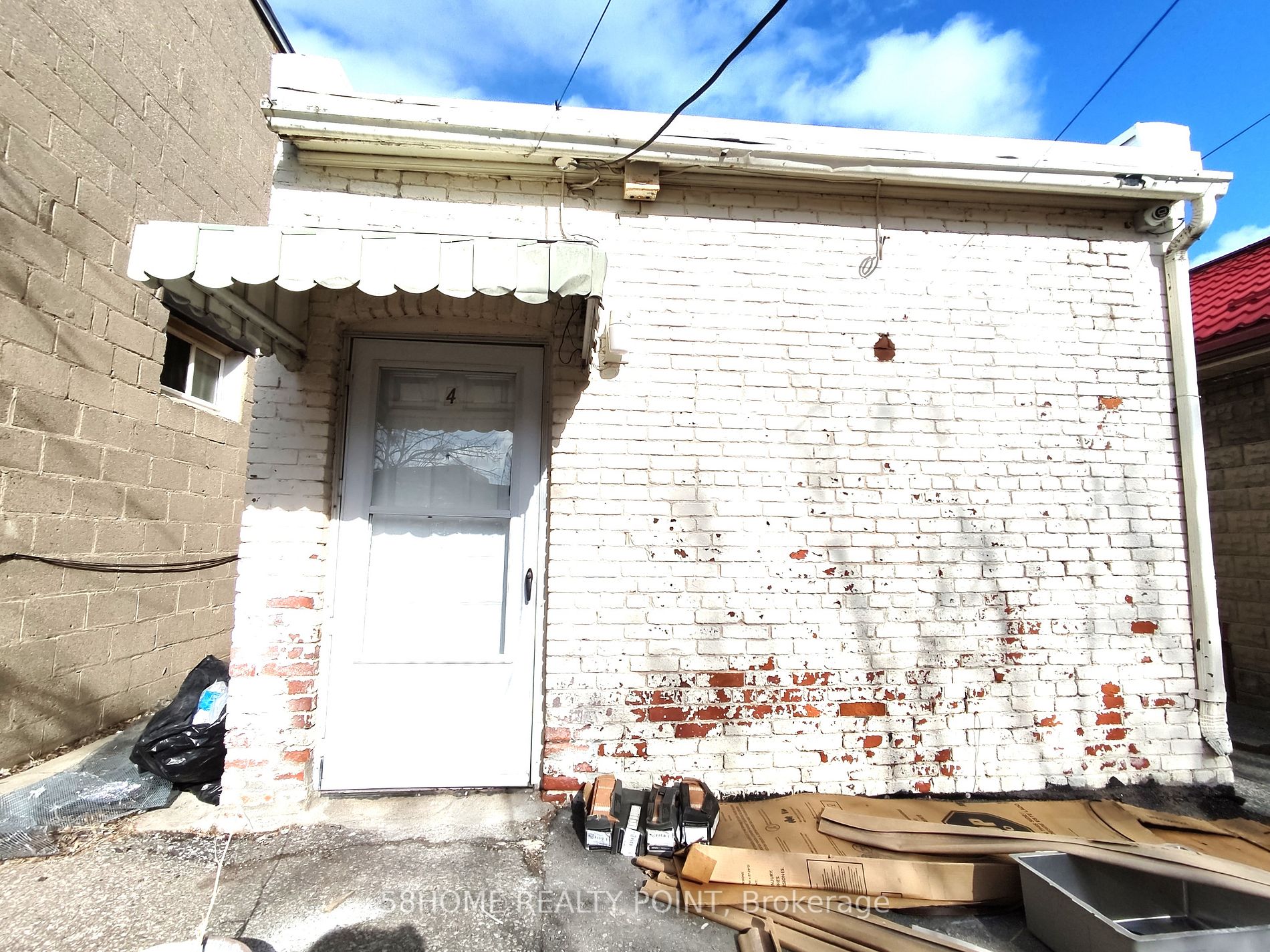 250 Sixth St, #4